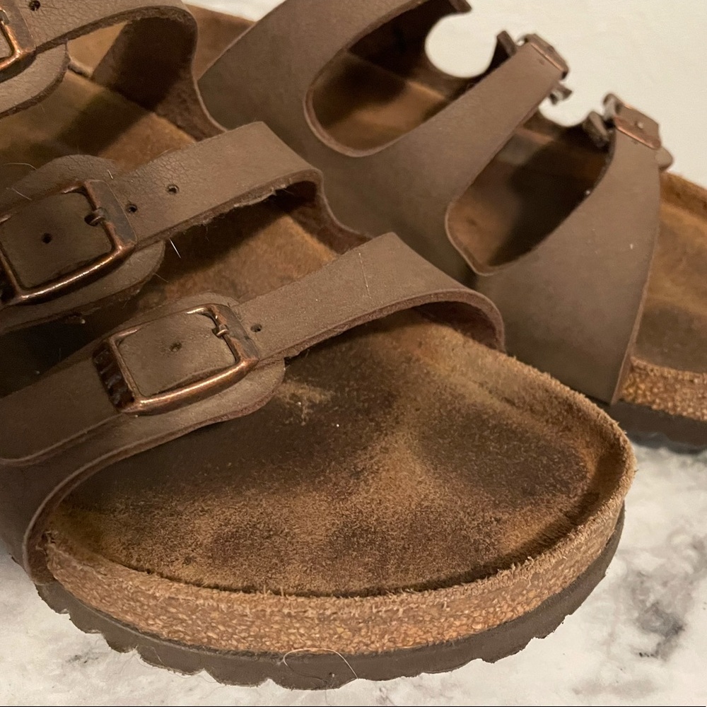 Barely worn Like New Birkenstock’s